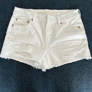 American Eagle 90s Boyfriend Shorts